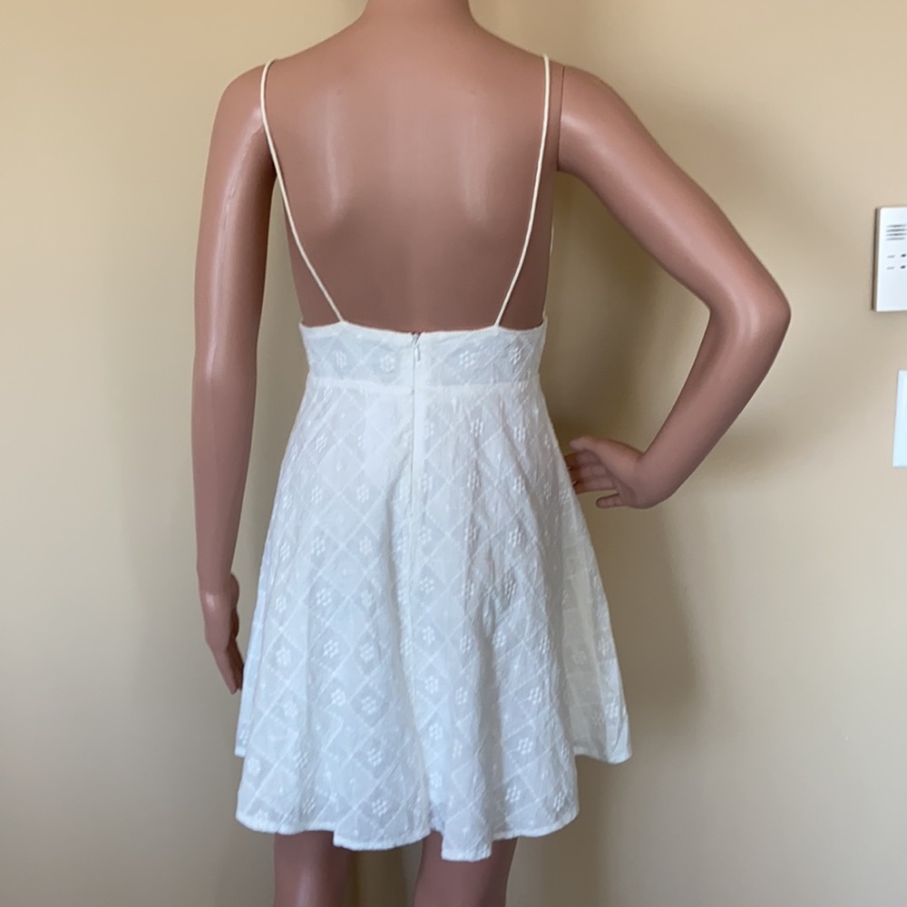 Showpo Sunshine of Your Love Dress - Picture 6 of 14